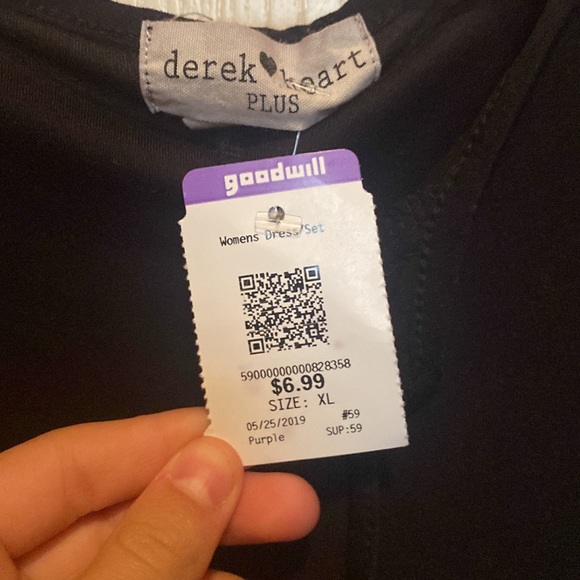 Selling a Shirt! - Picture 2 of 2